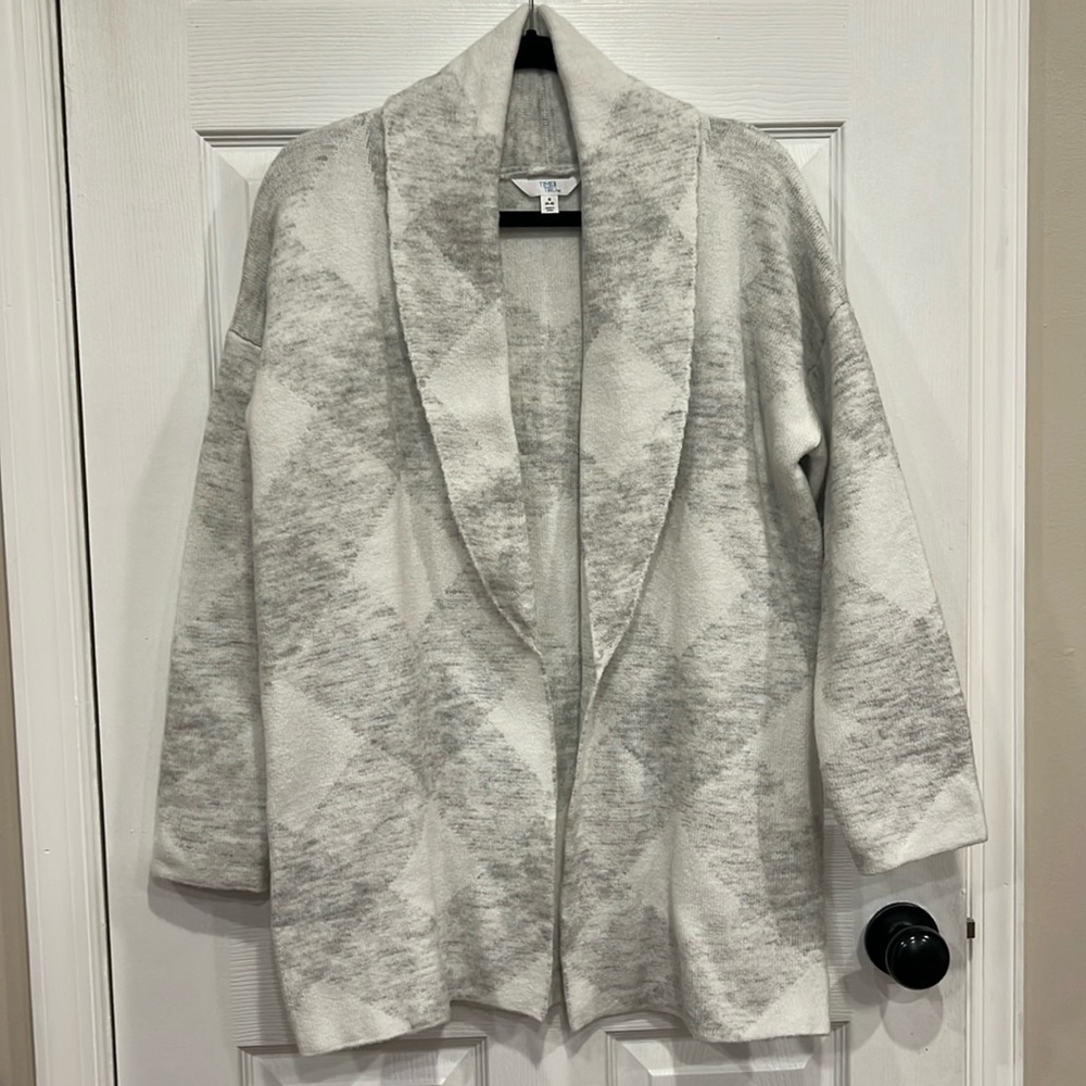 Time and Tru Women’s long Sweater Cardigan size S 4-6. New